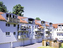 Der 'Linden-Corso' im Herzen Berlin-Dallgows